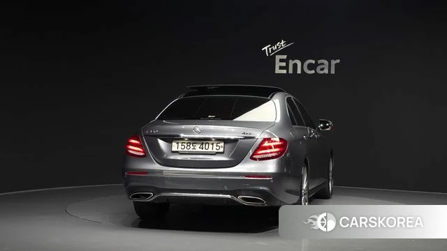 Mercedes-Benz E-Class W213 id 4430027 из Кореи 25