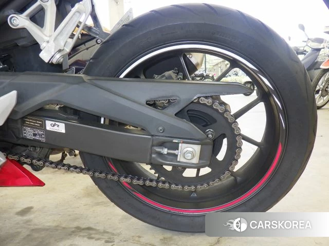 Honda CBR400R id 4184743 из Японии 20