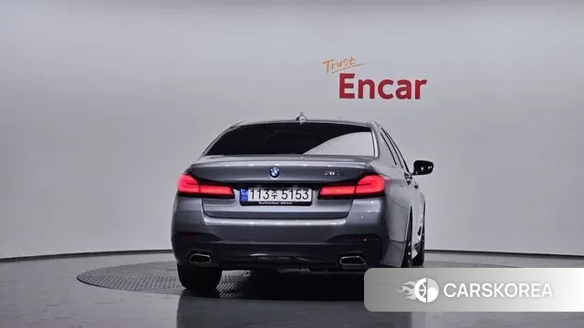 BMW 5 Series (G30) id 3711979 из Кореи 14