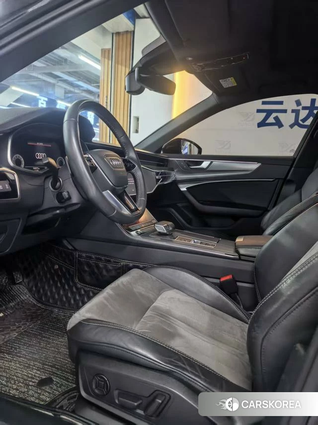 Audi A6L 2021 Черный из Китая, фото 6