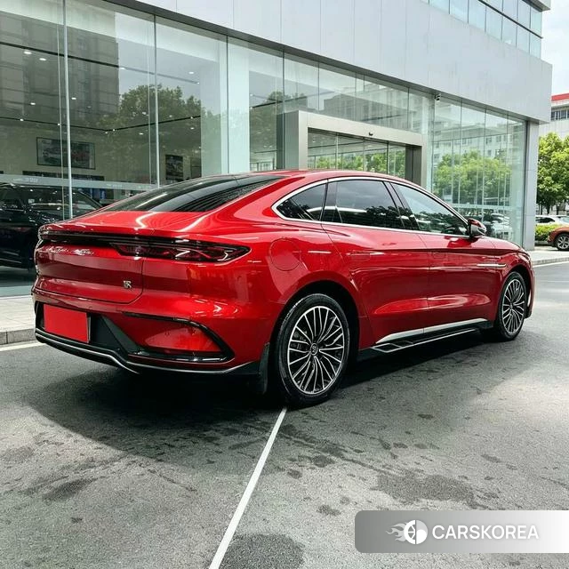 BYD Han DM 2023 Красный из Китая, фото 4