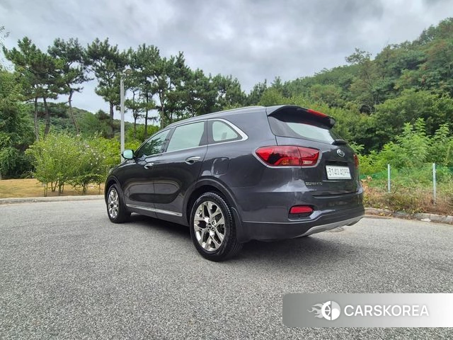 Kia The New Sorento id 4746384 из Кореи 14