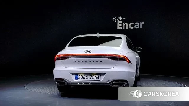 Hyundai The New Grandeur IG Hybrid id 2886035 из Кореи 14