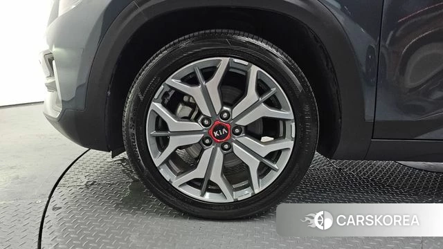 Kia Seltos id 4775776 из Кореи 26