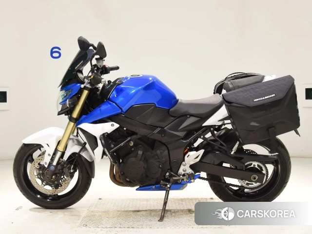 Проданный Suzuki GSR750 ABS 2013 из Японии
