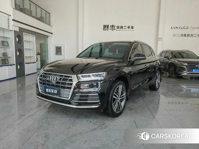 Audi Q5L 2021 Черный из Китая, фото 4