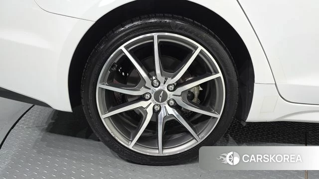 Genesis G70 id 4770097 из Кореи 29