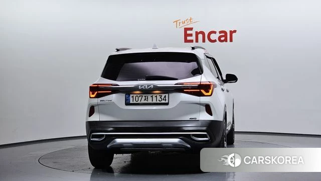 Kia Seltos id 4293263 из Кореи 26