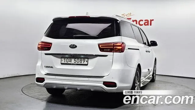 Kia The New Carnival id 2690679 из Кореи 14