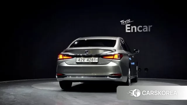 Lexus ES300h 7th generation id 3647154 из Кореи 14