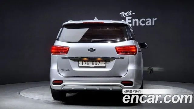 Kia The New Carnival id 2892088 из Кореи 14