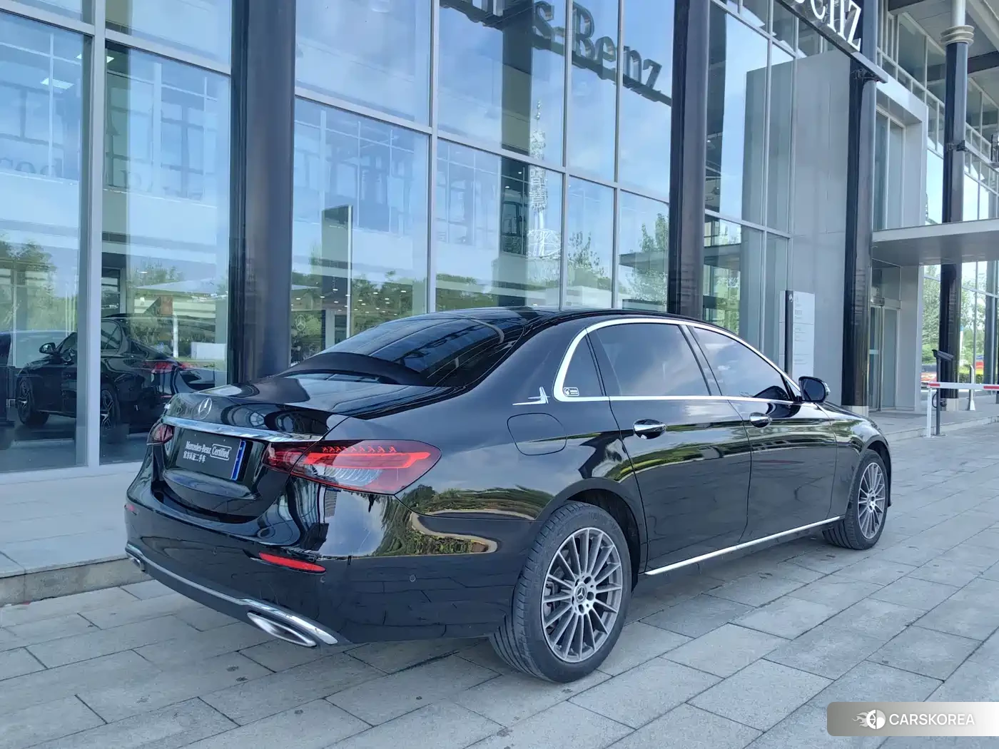 Mercedes-Benz E-Class id 4659800 из Китая 9
