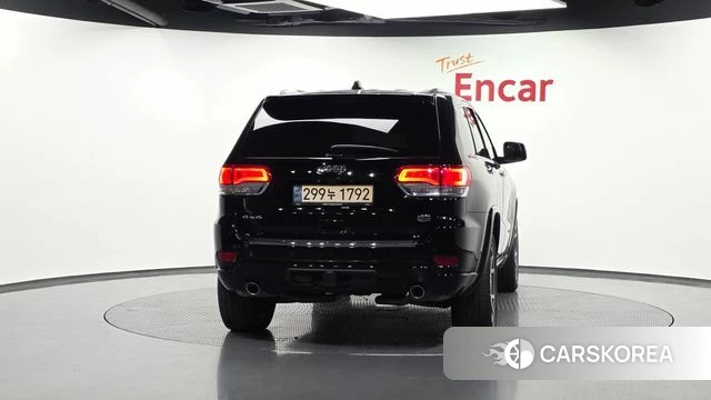 Jeep Grand Cherokee id 4445362 из Кореи 25