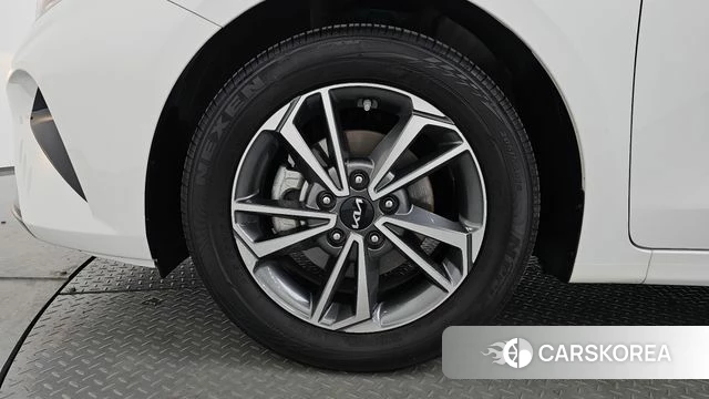 Kia The New K3 2nd generation id 3923075 из Кореи 14