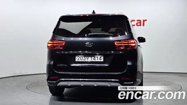 Kia The New Carnival id 2865500 из Кореи 14