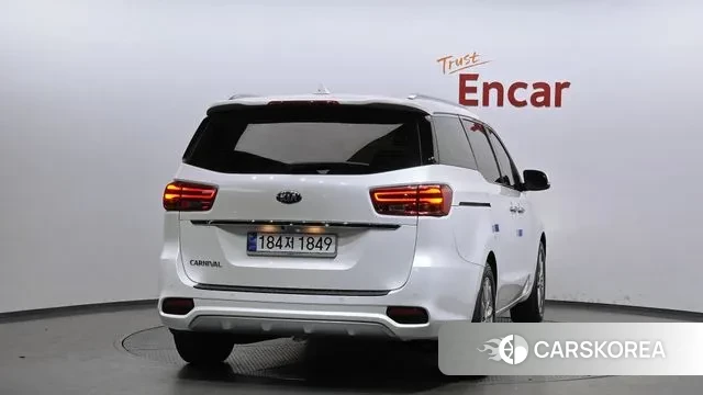 Kia The New Carnival id 3582818 из Кореи 14