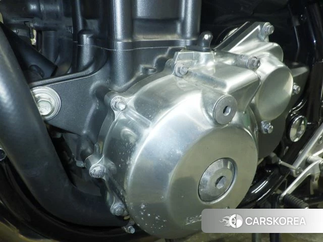 Engine photo