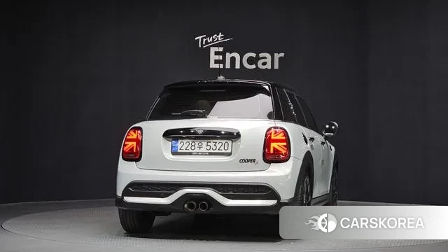 Mini Cooper S id 3453112 из Кореи 14