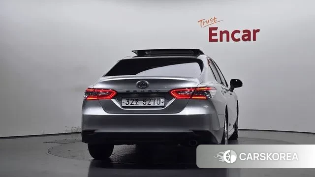 Toyota Camry (XV70) id 3485019 из Кореи 14