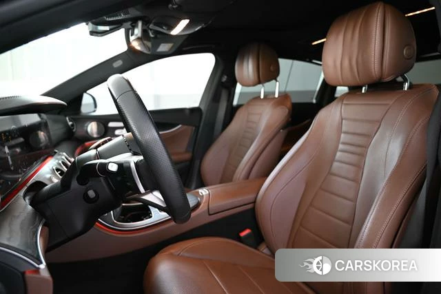 Mercedes-Benz E-class id 4256076 из Китая 24