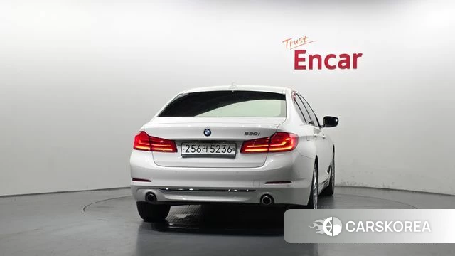 BMW 5 Series (G30) id 4530450 из Кореи 14