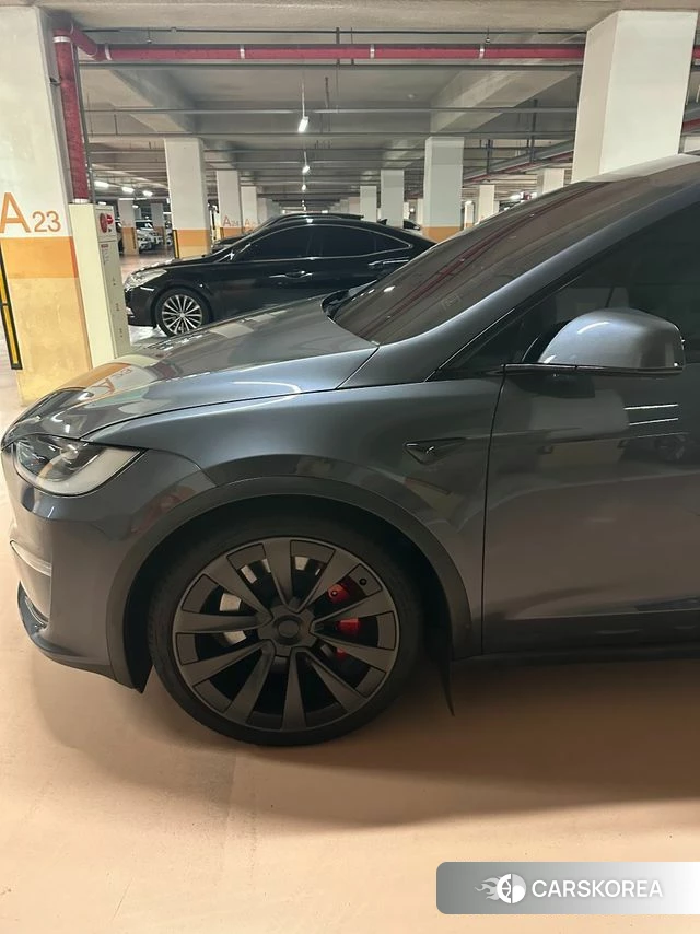 Tesla Model X 2023 Серый из Кореи, фото 6