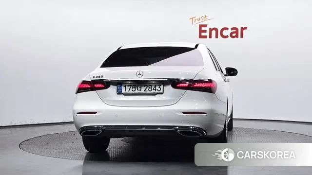 Mercedes-Benz E-Class W213 id 3597926 из Кореи 14