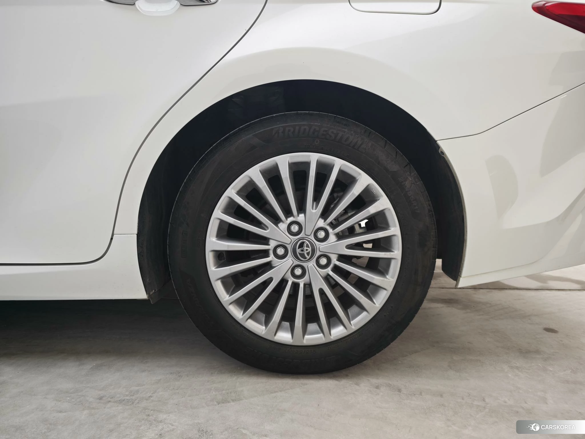 Toyota Camry id 4505058 из Китая 14
