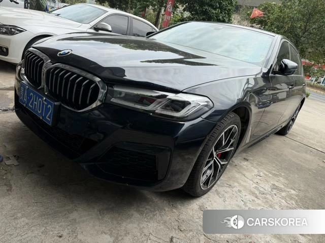 BMW 5 series 2021 Черный из Китая, фото 4