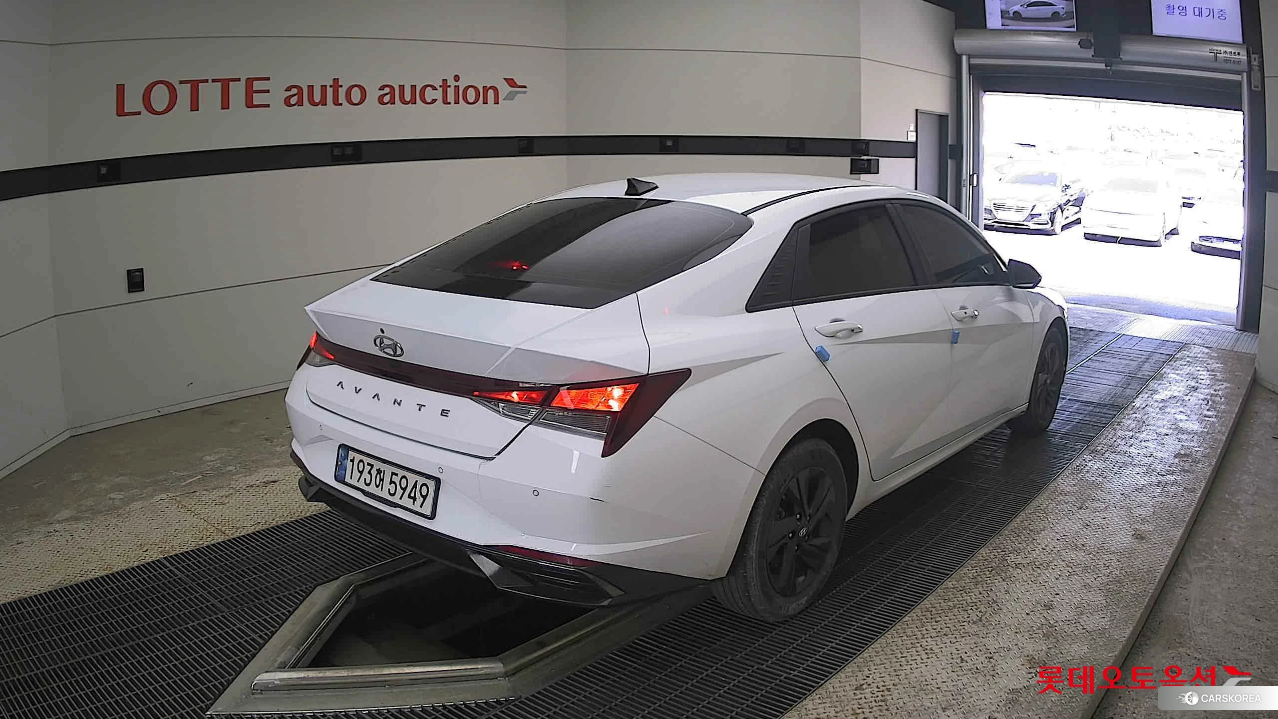 Hyundai Avante id 4289478 из Кореи 31
