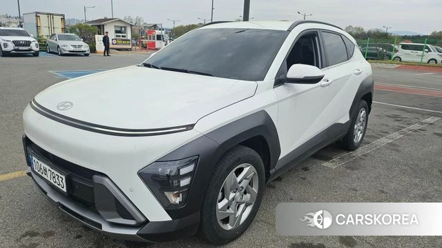 Hyundai Kona (SX2) 2023 Белый из Кореи, фото 6