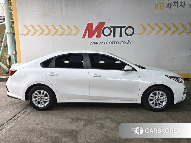 Kia Come New K3 id 3872351 из Кореи 14