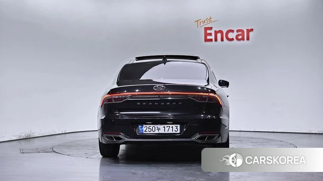 Hyundai The New Grandeur IG id 3853010 из Кореи 14