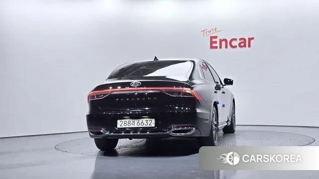 Hyundai The New Grandeur IG id 3789010 из Кореи 14