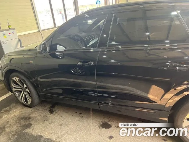 Audi Q8 (4M) 2023 Черный из Кореи, фото 4