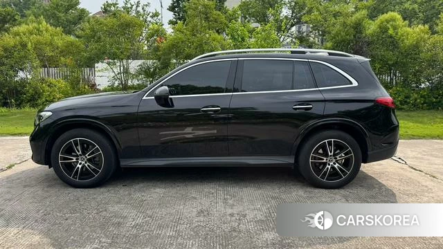Mercedes-Benz GLC 2025 Черный из Китая, фото 4