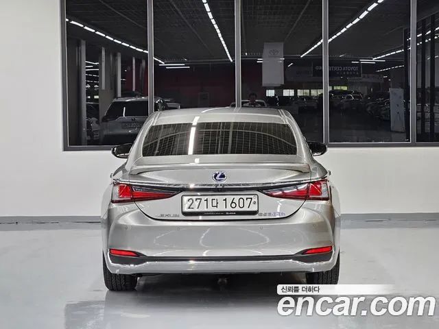 Lexus ES300h 7th generation id 2692892 из Кореи 13