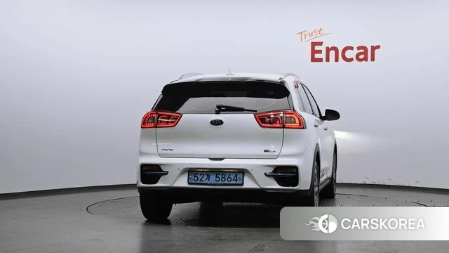 Kia Niro EV id 4637889 из Кореи 14