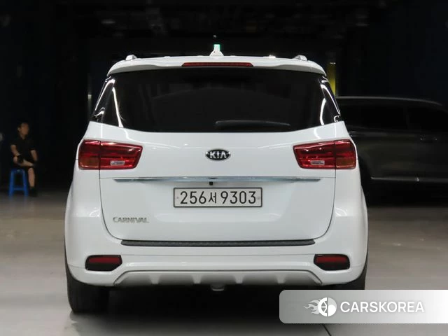 Kia The New Carnival id 4770484 из Кореи 14