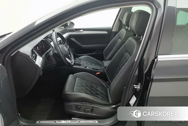 Volkswagen Magotan PHEV id 4210338 из Китая 18