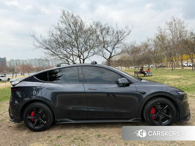 Tesla Model Y id 3909256 из Кореи 9