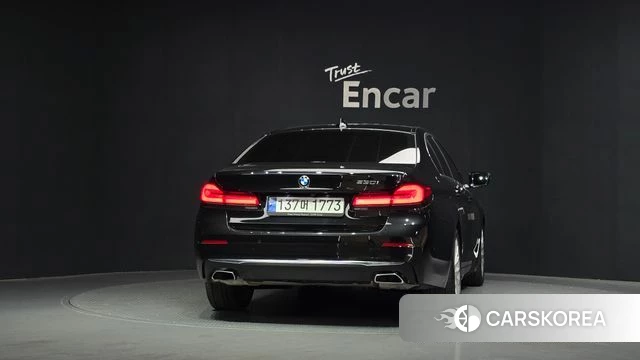 BMW 5 Series (G30) id 4444265 из Кореи 24