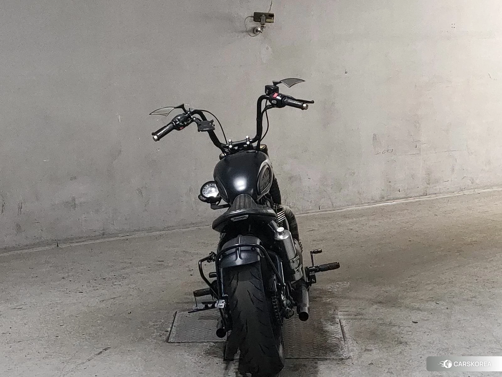 Triumph BONNEVILLE BOBBER 2018 из Японии