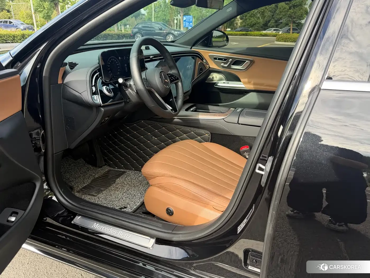 Mercedes-Benz E-Class 2025 Черный из Китая, фото 4