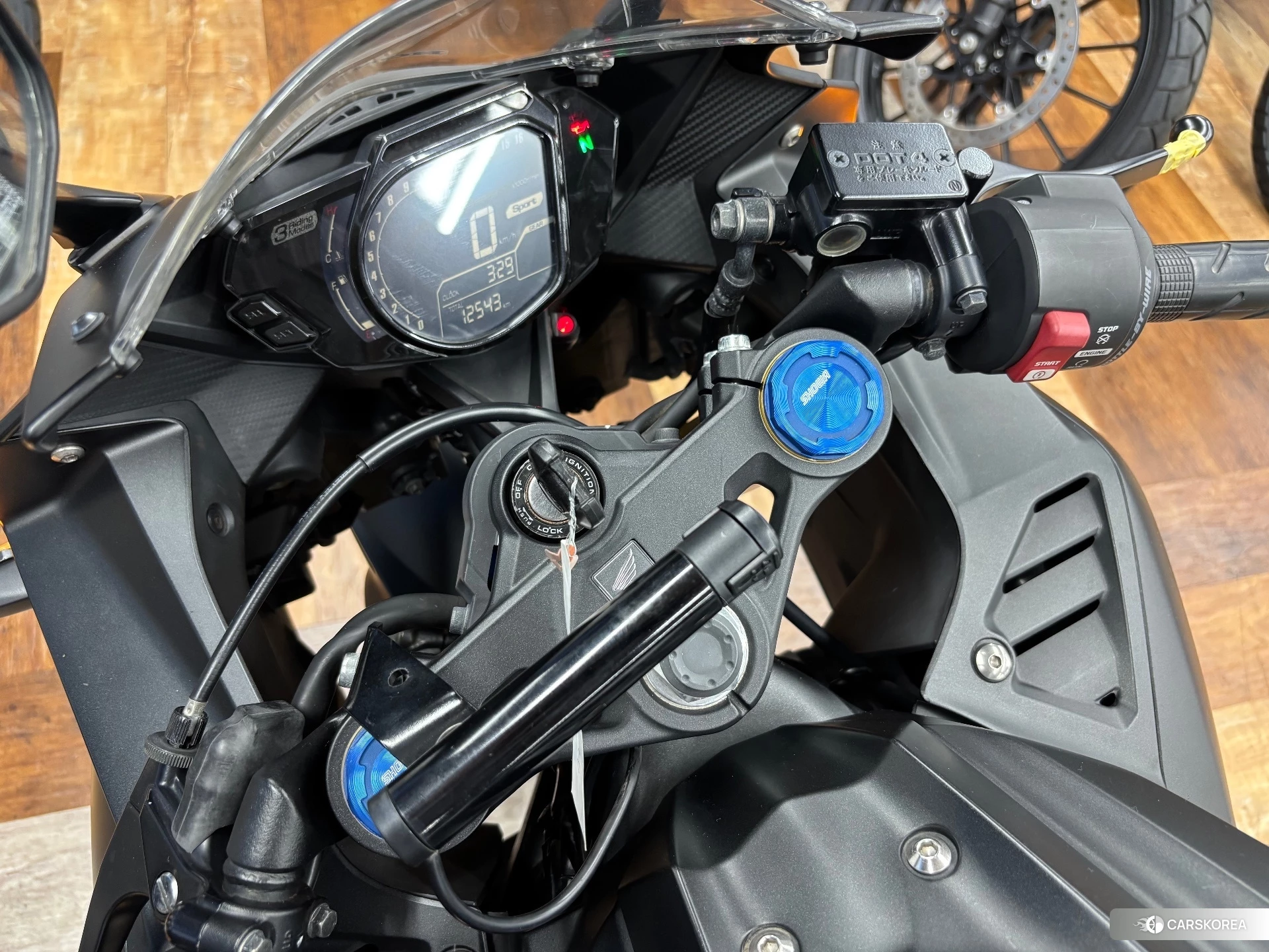 Honda CBR250RR 2017 из Японии, фото 3