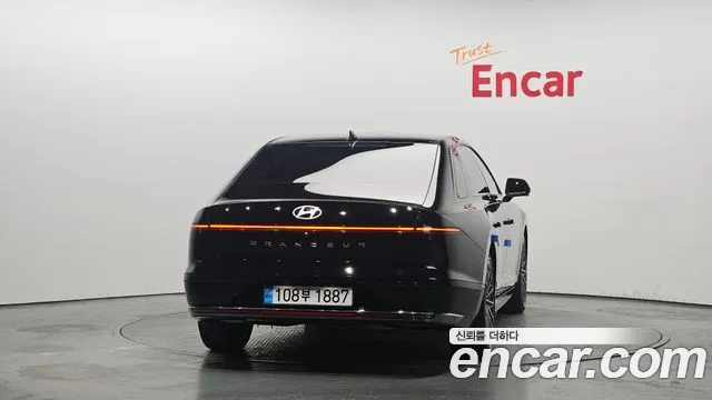 Hyundai Grandeur (GN7) id 2711000 из Кореи 14