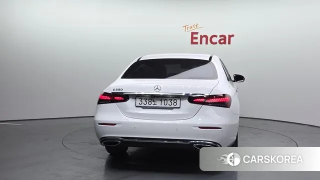 Mercedes-Benz E-Class W213 id 3611824 из Кореи 14