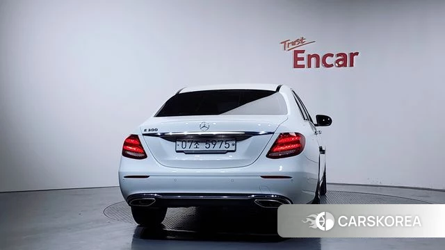 Mercedes-Benz E-Class W213 id 3873764 из Кореи 14