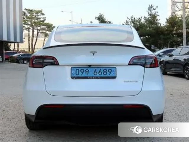 Tesla Model Y id 3399809 из Кореи 14