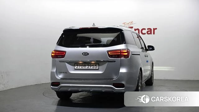 Kia The New Carnival id 3801709 из Кореи 14